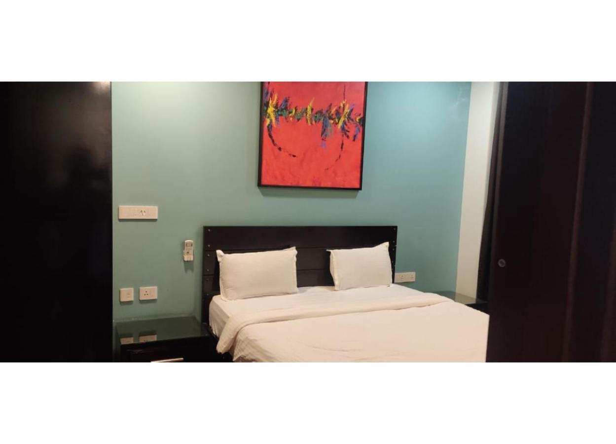 Aarju Luxurious Stay Calangute Esterno foto