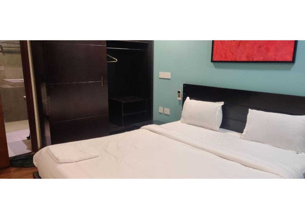 Aarju Luxurious Stay Calangute Esterno foto