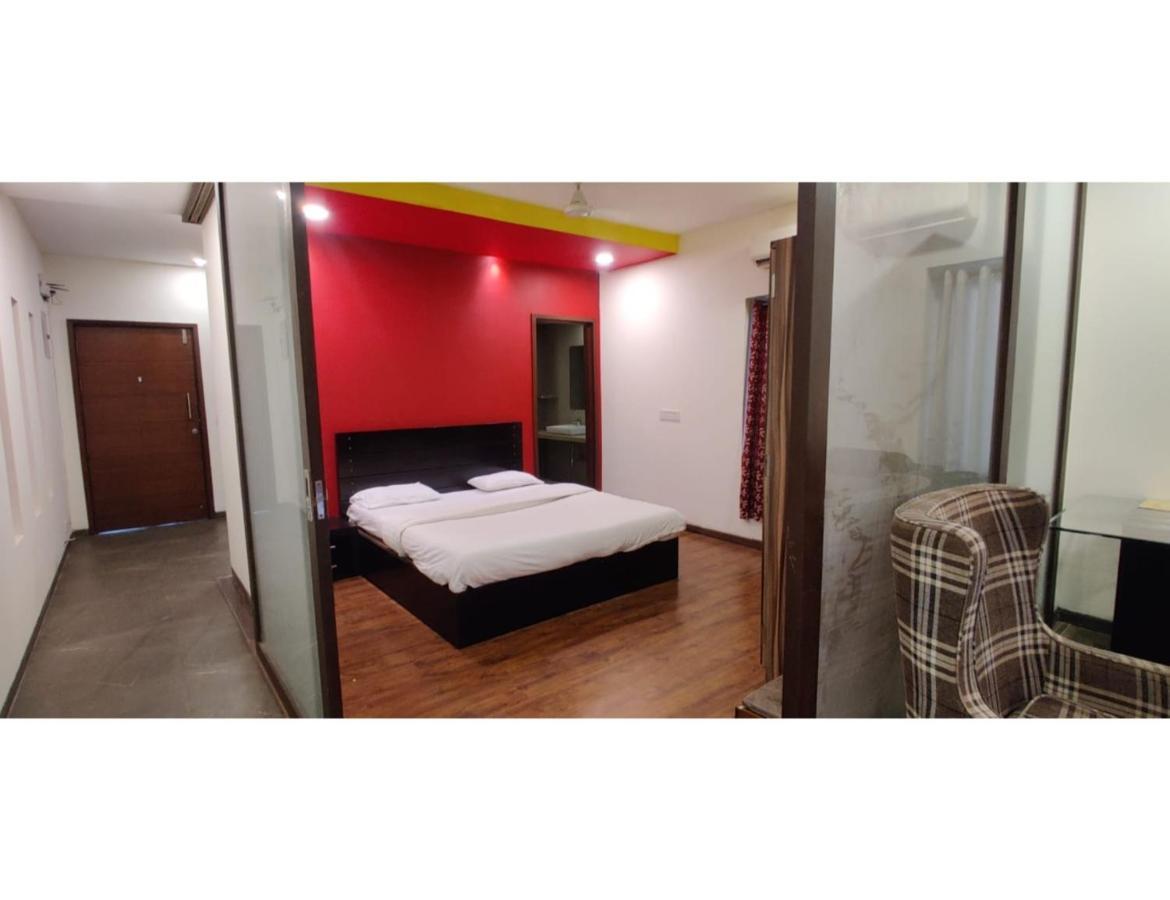 Aarju Luxurious Stay Calangute Esterno foto