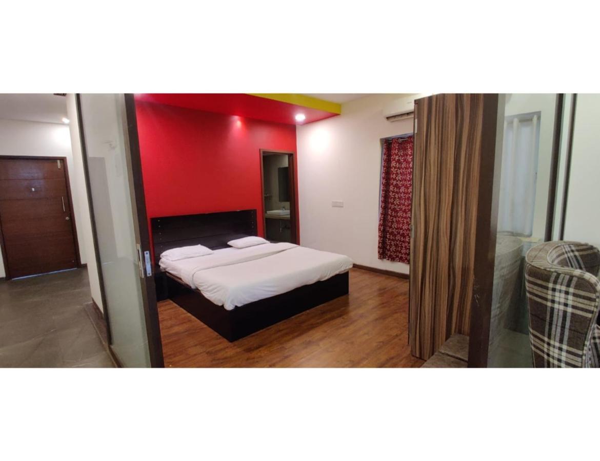 Aarju Luxurious Stay Calangute Esterno foto