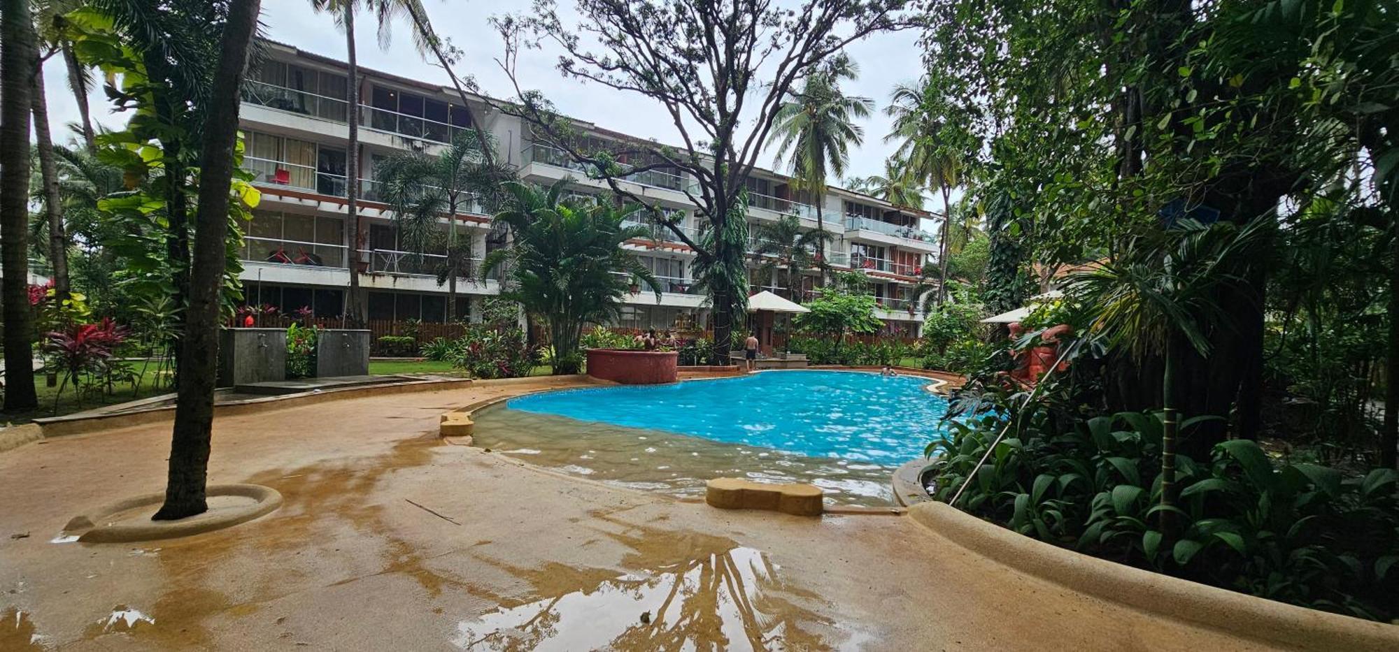 Aarju Luxurious Stay Calangute Esterno foto